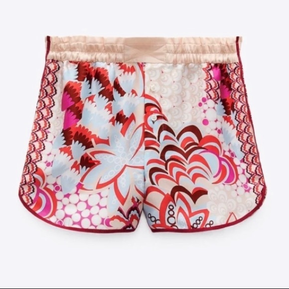 Zara printed floral pajama style shorts NWT - Picture 8 of 10